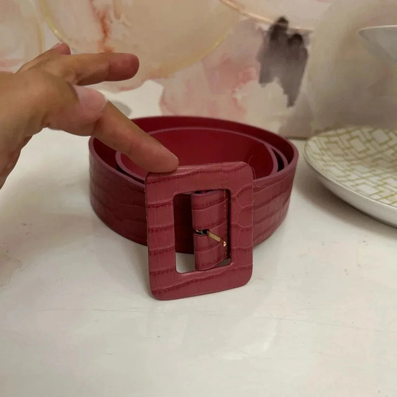 Maxmara pink leather belt main image 5